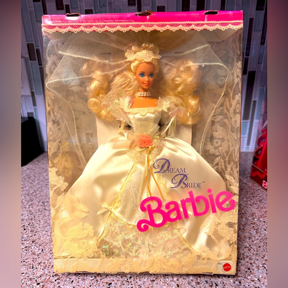 1992 Dream Bride Barbie